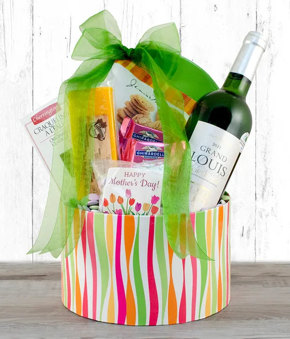 Red Wine & Cheese For Mom Gift Basket - ROSE GARDEN