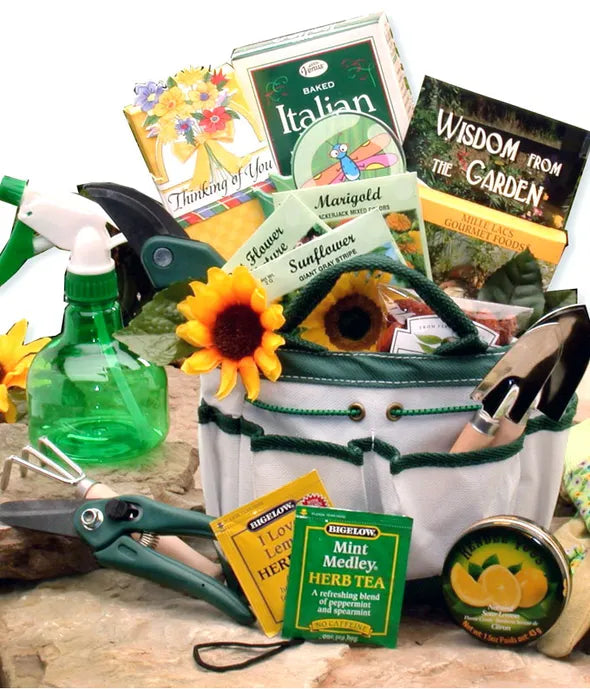 Green Thumb Gardening Tote - ROSE GARDEN