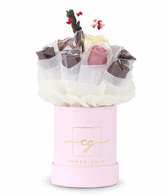 Chocolate Rose Bouquet - Pink - ROSE GARDEN