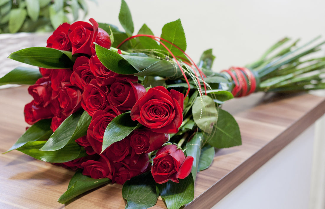 Red Rose wrapping bouquet - ROSE GARDEN