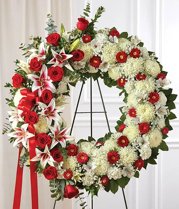 Red &amp; White Standing Wreath - ROSE GARDEN